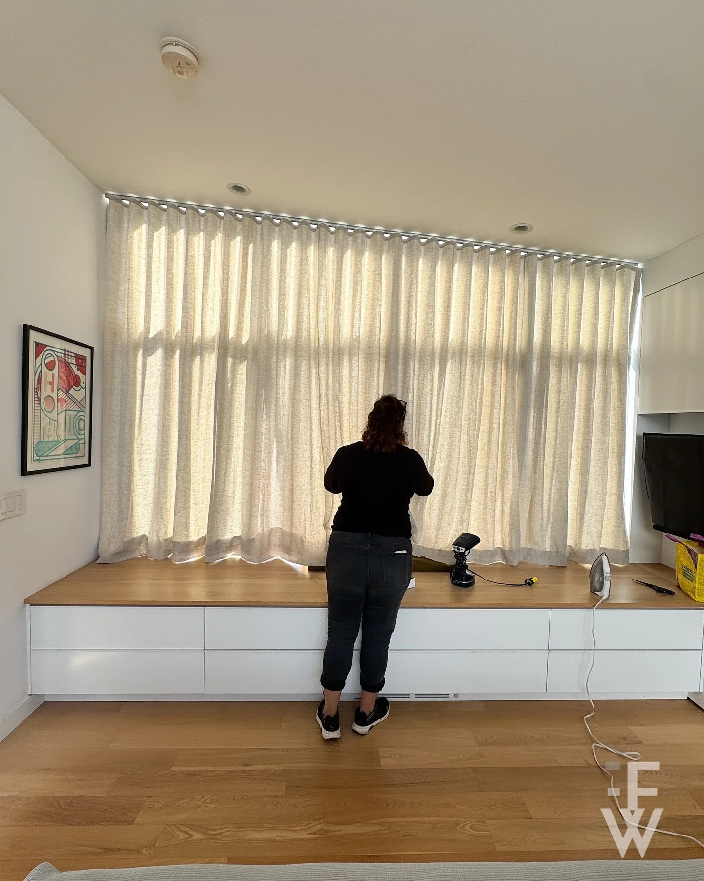 Architects love &lsquo;em, home owners have to deal with &lsquo;em.  These home owners off of Abbot Kinney lived for a few years without window coverings in their primary bedroom when their architect failed to consider what living in this highly expo