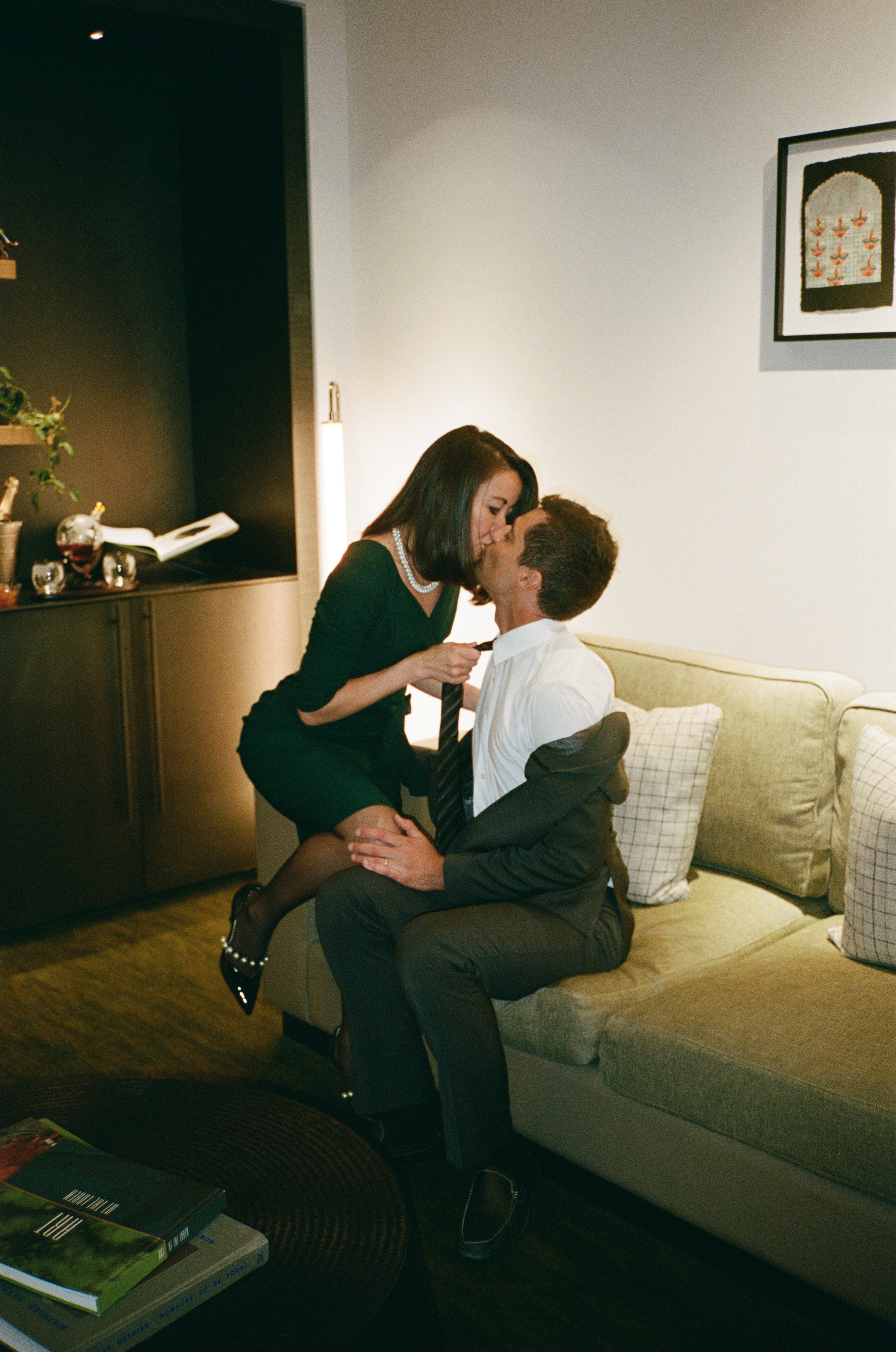 Austin-Texas-Couples-Boudoir-Sensual-Intimate-Vintage-Modern-Luxury-Artistic-Erotic-Nude-Classy-Timeless-Effortless-Film-Candid-Photos-006.jpg