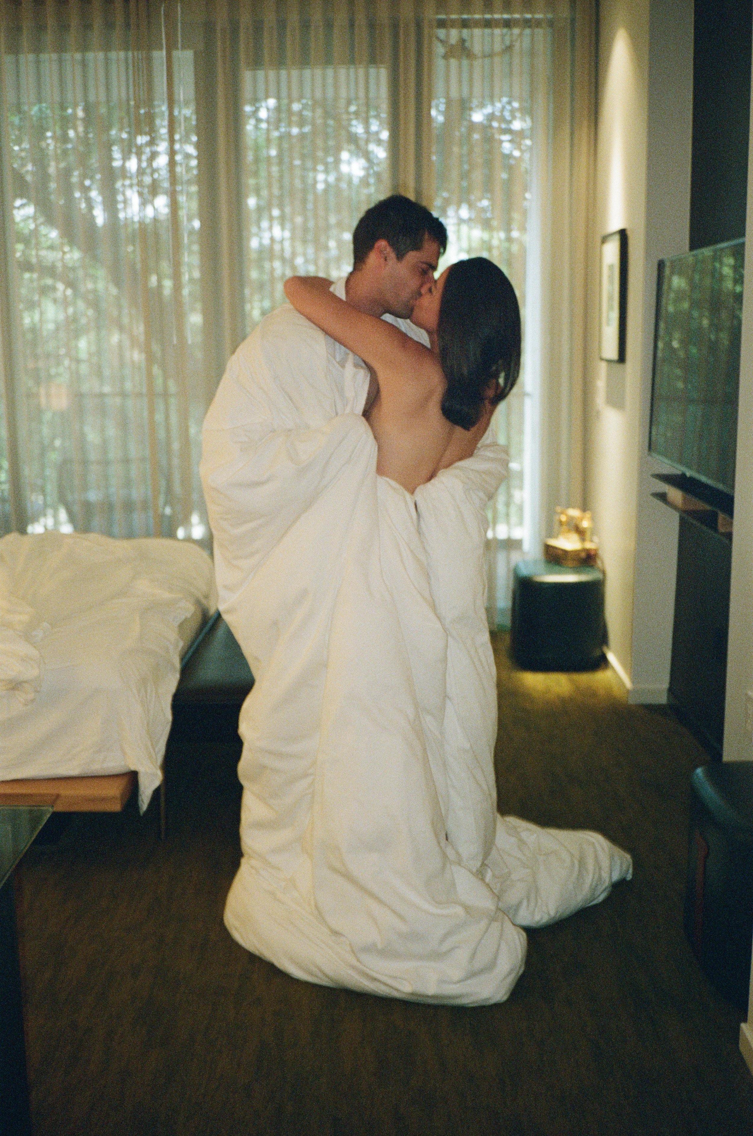 Austin-Texas-Couples-Boudoir-Sensual-Intimate-Vintage-Modern-Luxury-Artistic-Erotic-Nude-Classy-Timeless-Effortless-Film-Candid-Photos-044.jpg