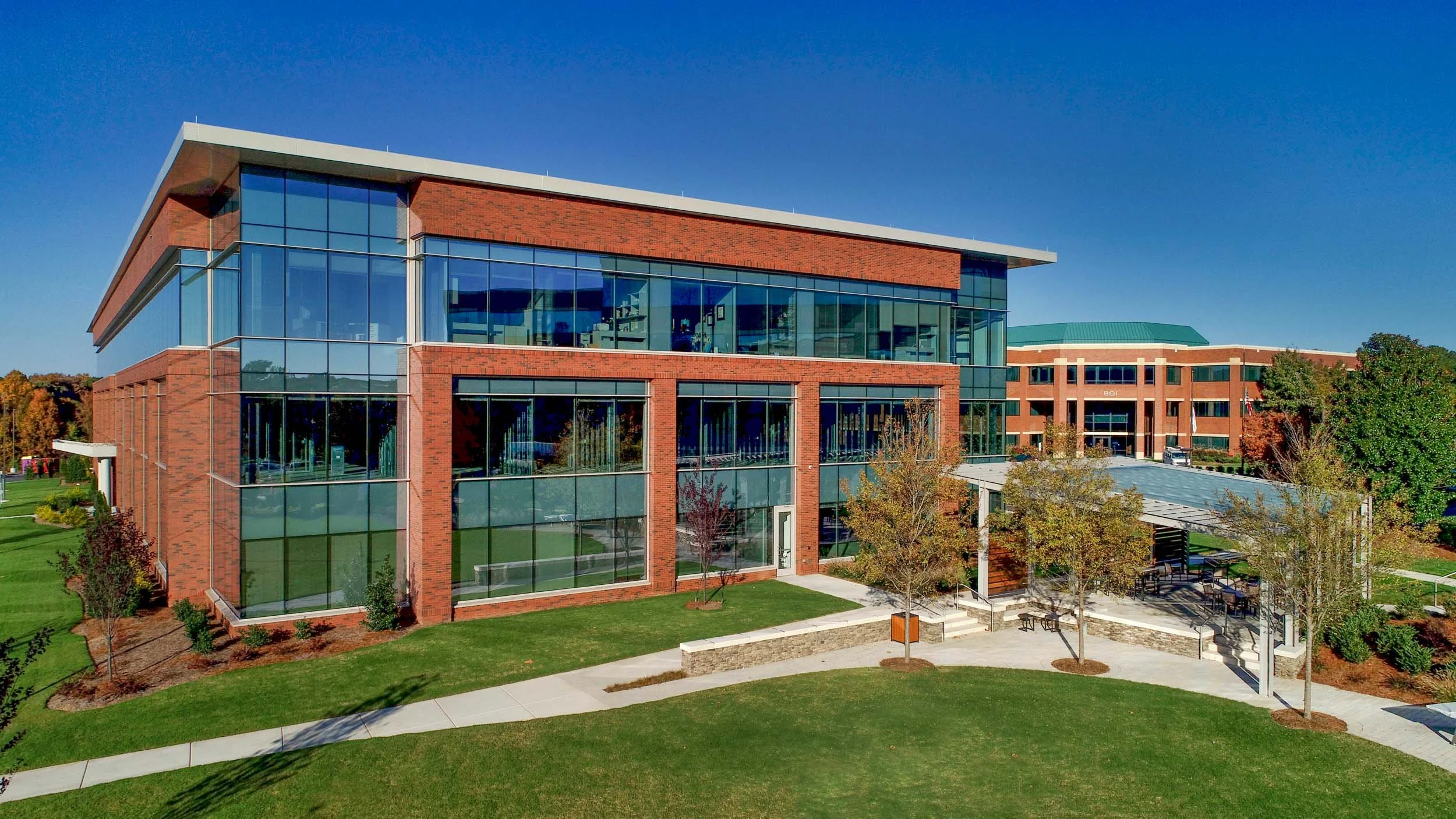 751 Corporate Center exterior-18-1110-88 (1).jpg