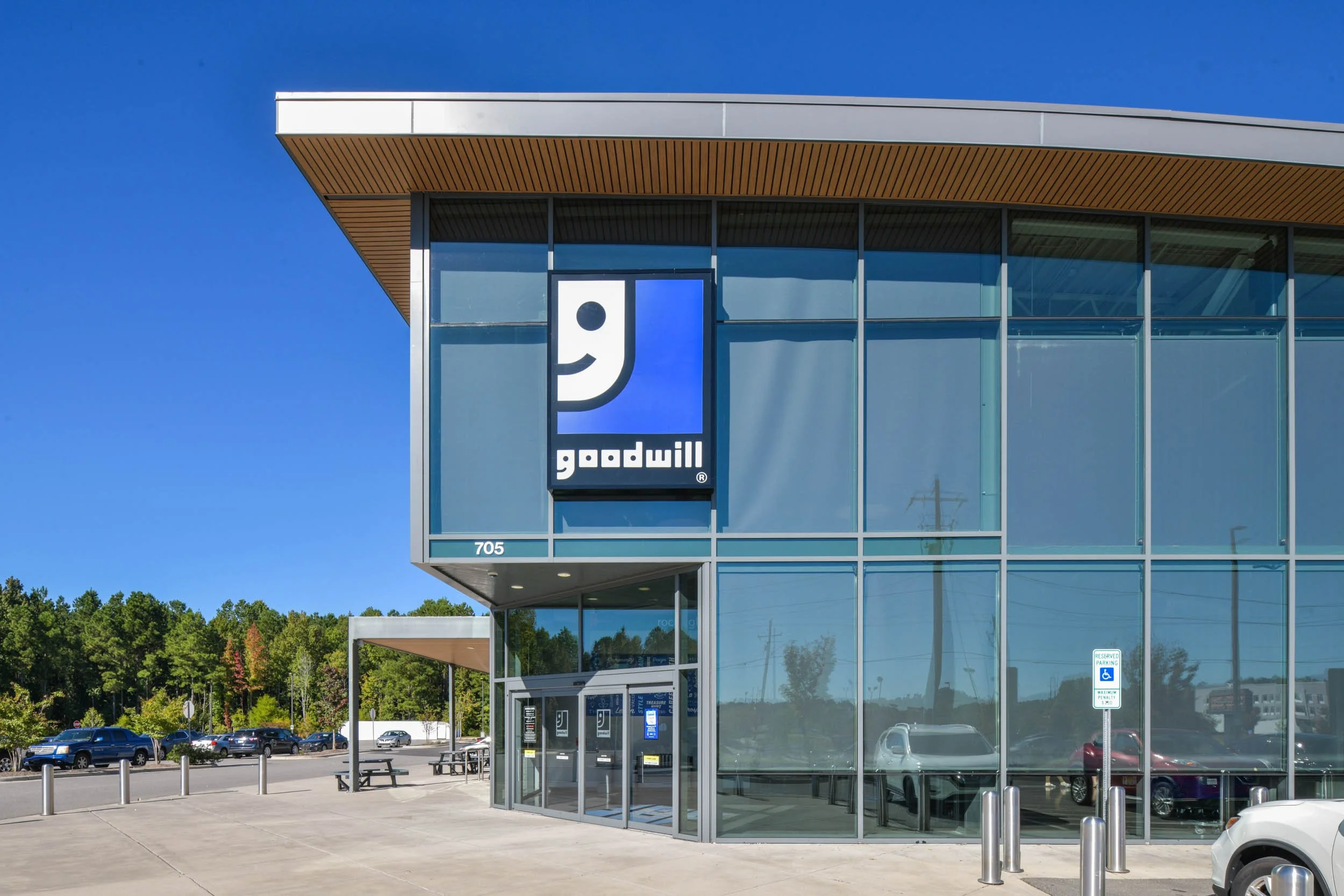 Goodwill_Rockingham NC_22-1005-06.jpg