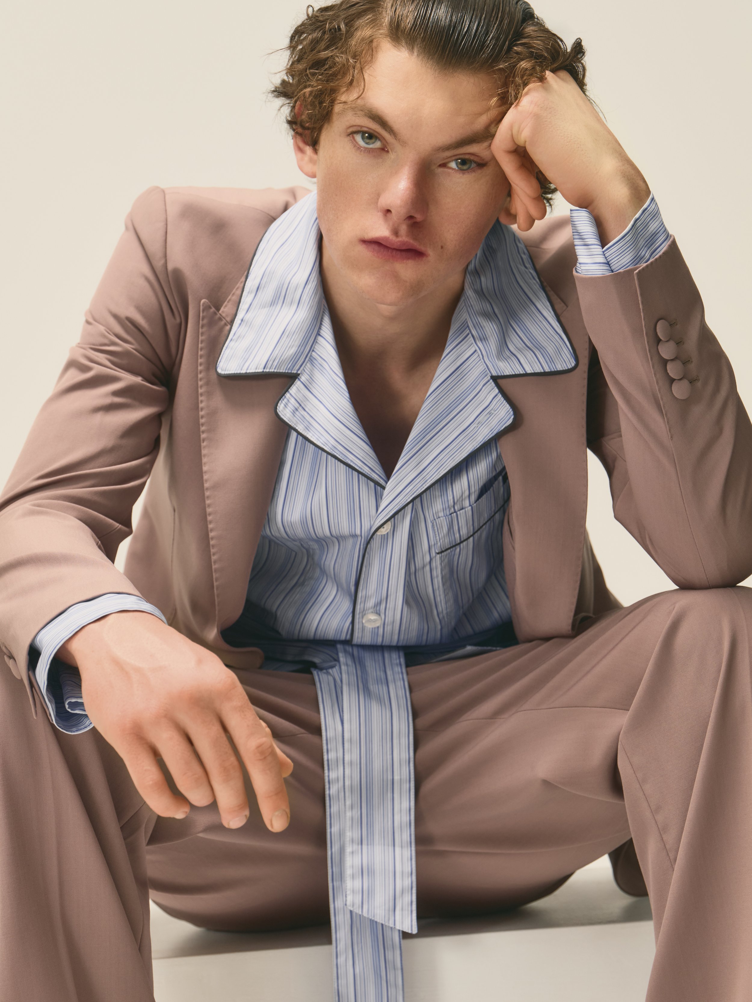 001_VIRTUS MAGAZINE_LC26_0225.jpg