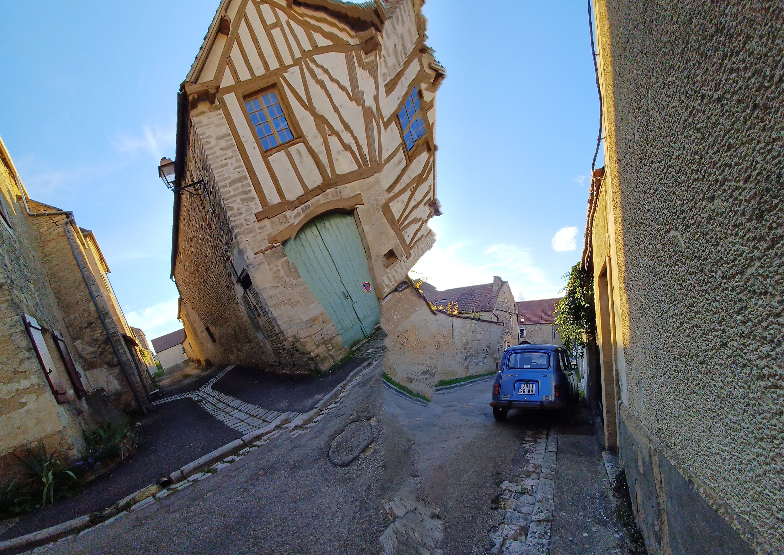 BEST distorted rue de bresse and blue cars7 - 3 (1).jpg