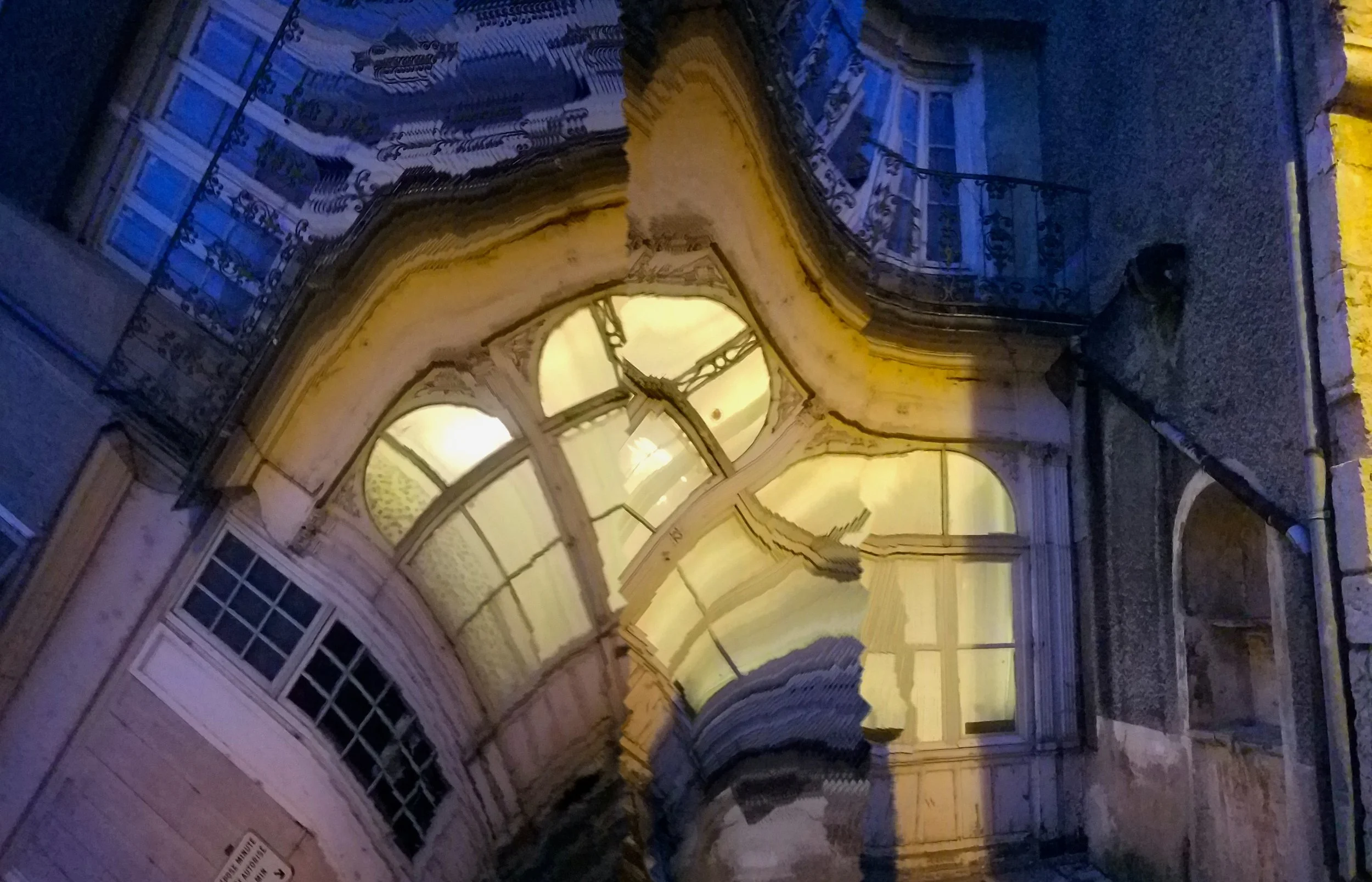 blue Noyers at night 20211103_174304.jpg