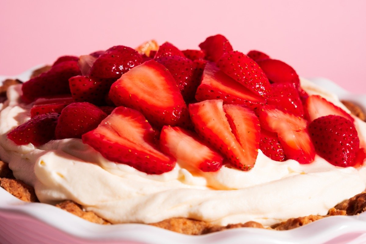 strawberry pretzel pie-1634-Edit copy.jpg