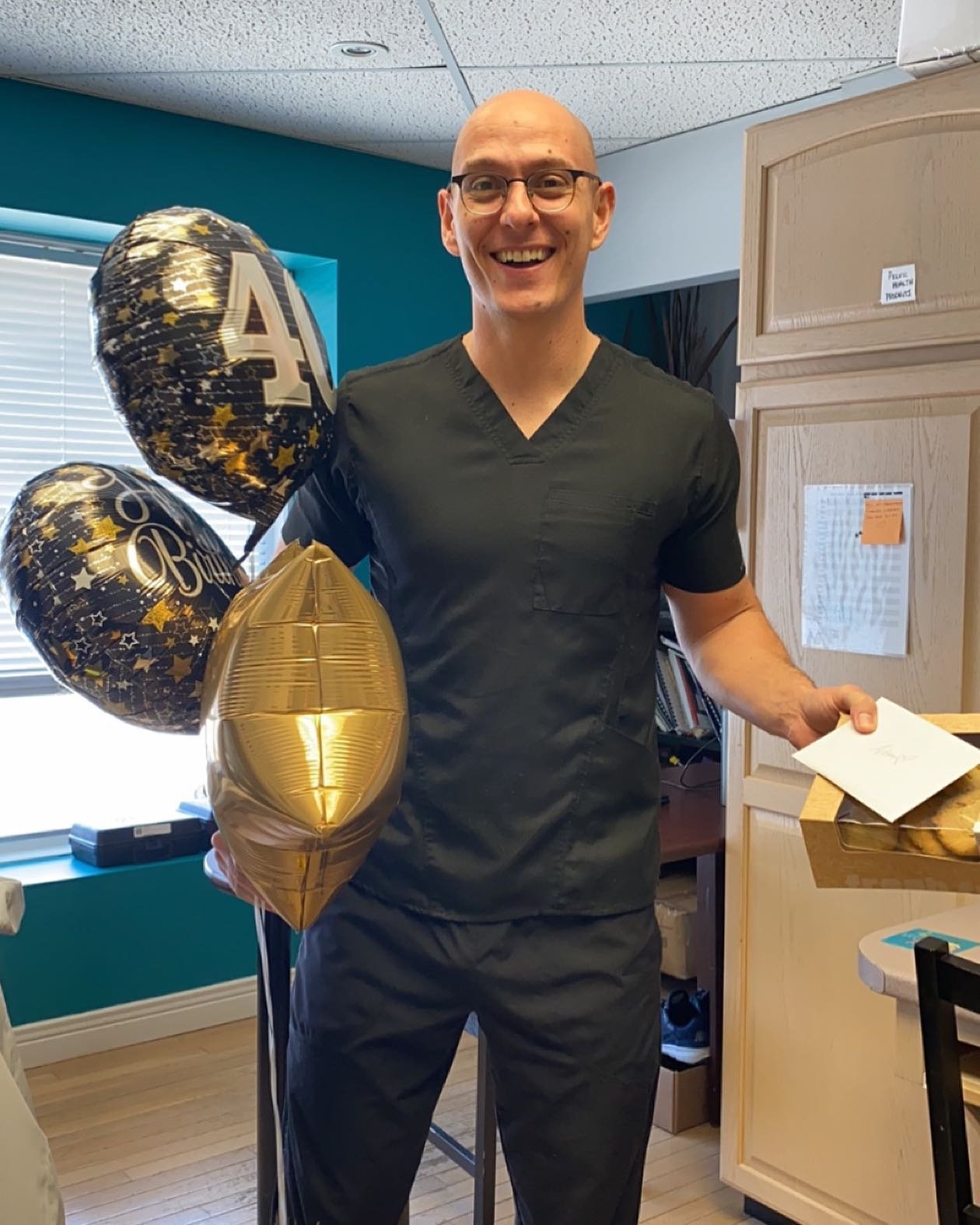 Happy big 4️⃣-0️⃣ birthday to our guy!

Such an awesome person to celebrate. Someone who brings so much to KC- an amazing physiotherapist &amp; amazing coworker.

Help us wish Adam a year filled with the best of things! 🎉🎈💓⭐️

#staffbirthday #birt