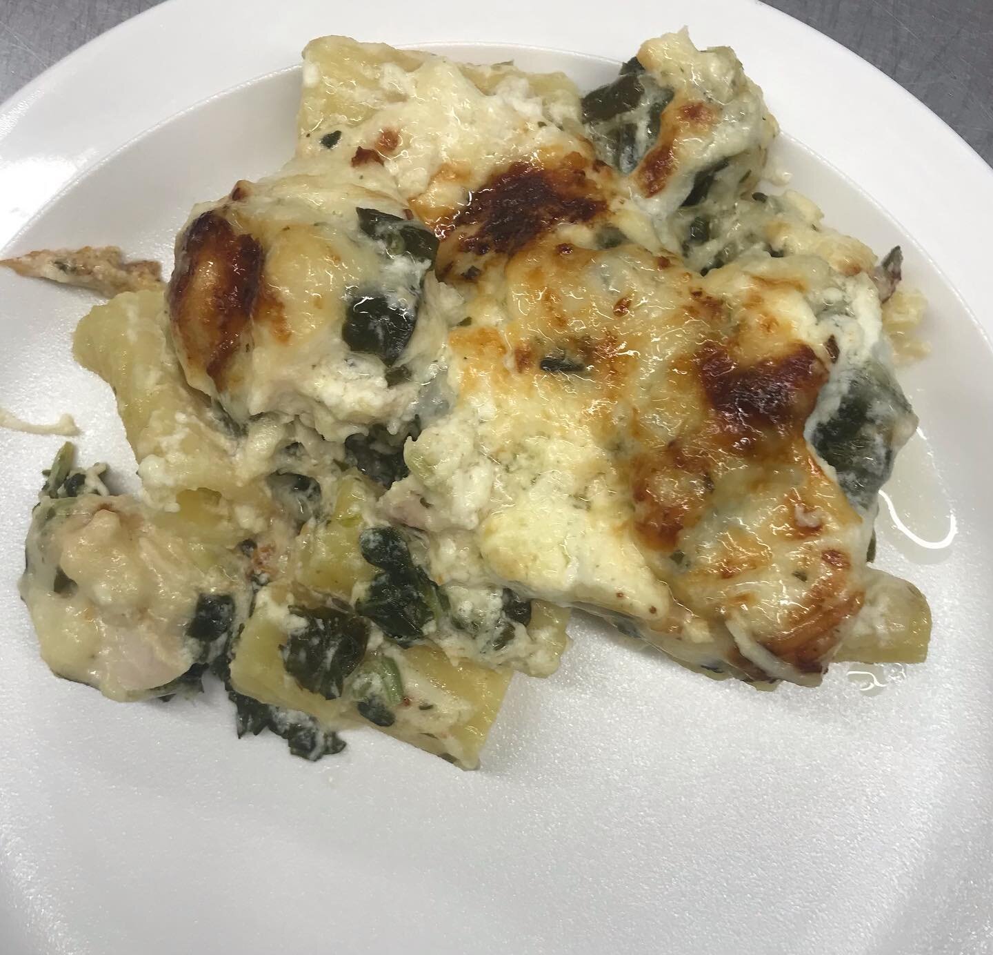 Baked Chicken and Spinach Alfredo