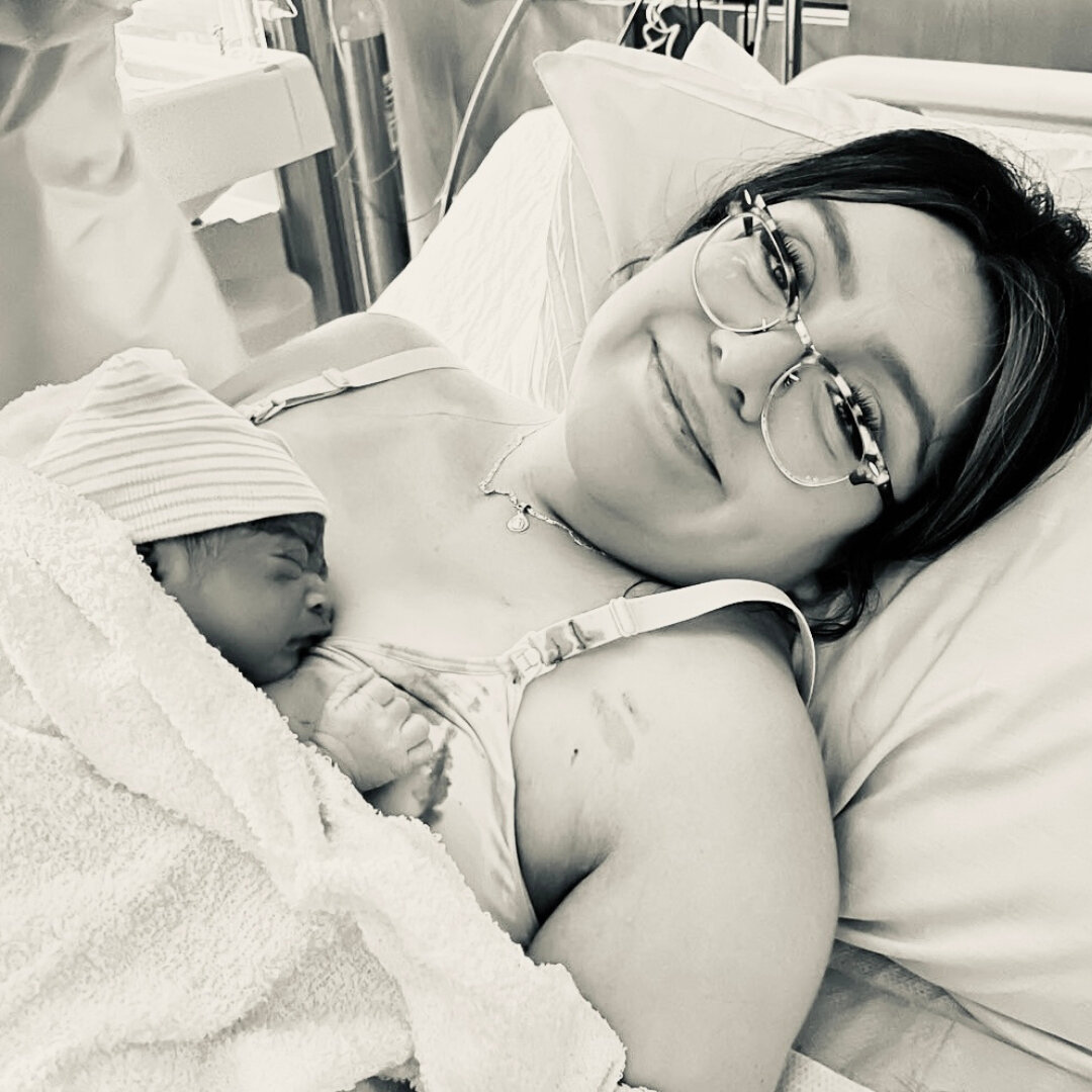 ✨BIRTH STORY✨ from our strong mama Angie Reyes @angieedelacruz_ 💕​​​​​​​​​
When my husband and I found out we were expecting, we were both excited and nervous! Our family friend recommended we call Estrella Womens Health Center. We reached out to ma