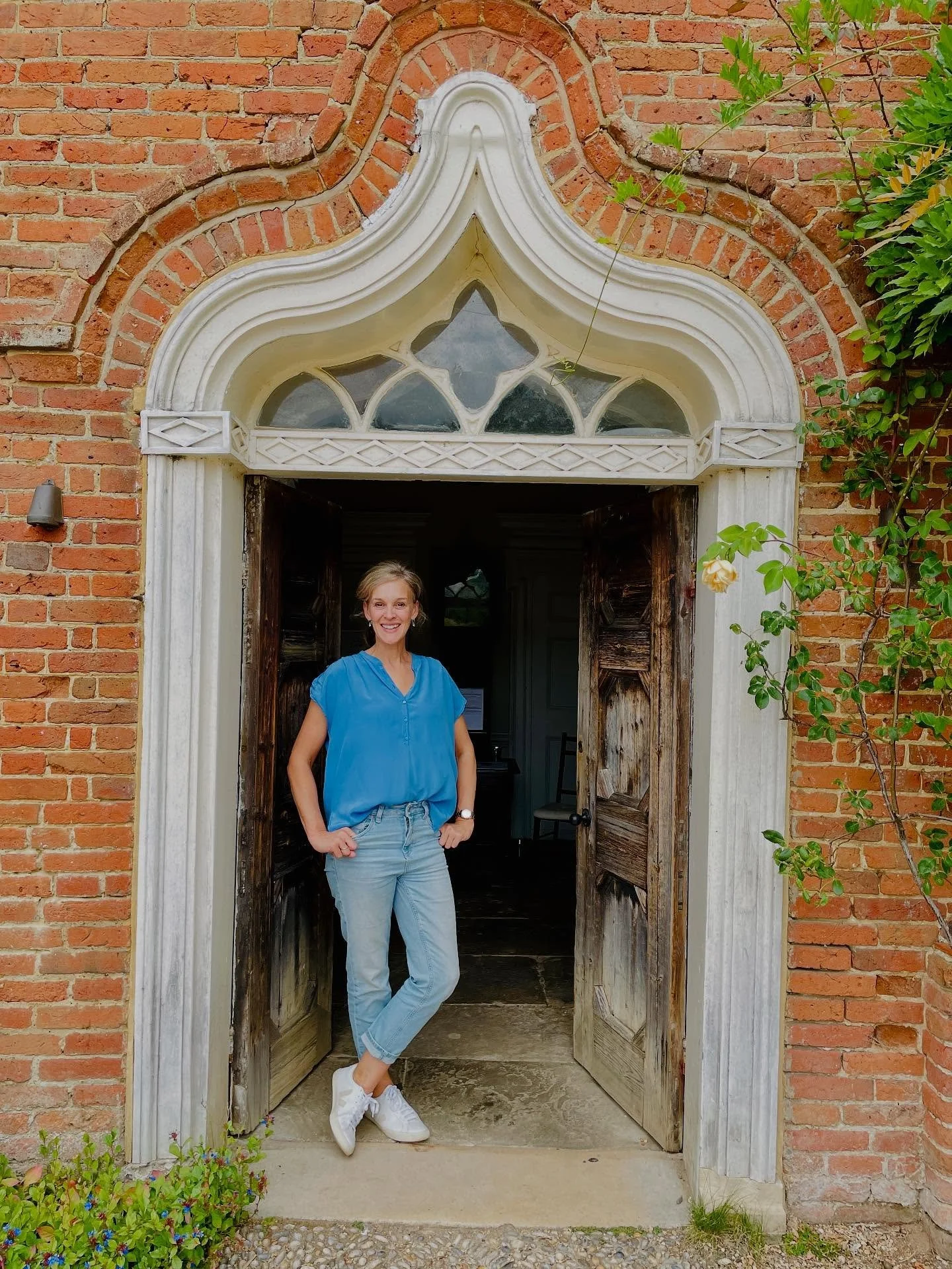 Delighted to join West Horsley Place for their family Art Adventures day, exploring nature and creating beautiful poems with a house full of creative kids! And if the library looks familiar, it&rsquo;s because this stunning ancient manor house is hom