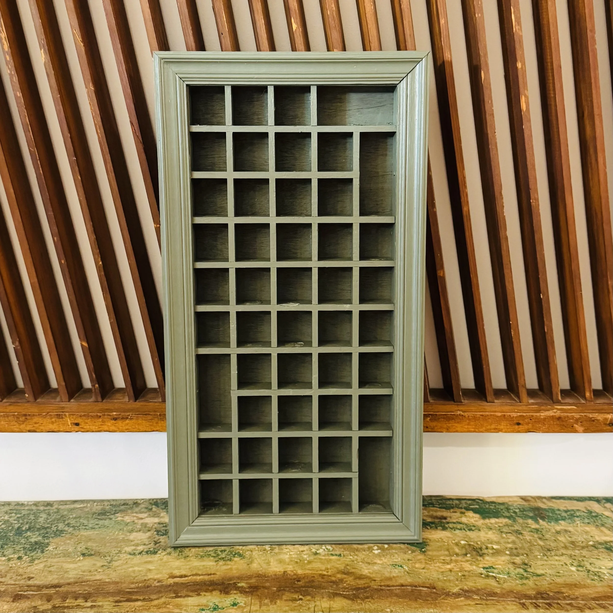 Trinket Shelf in Vintage Vogue