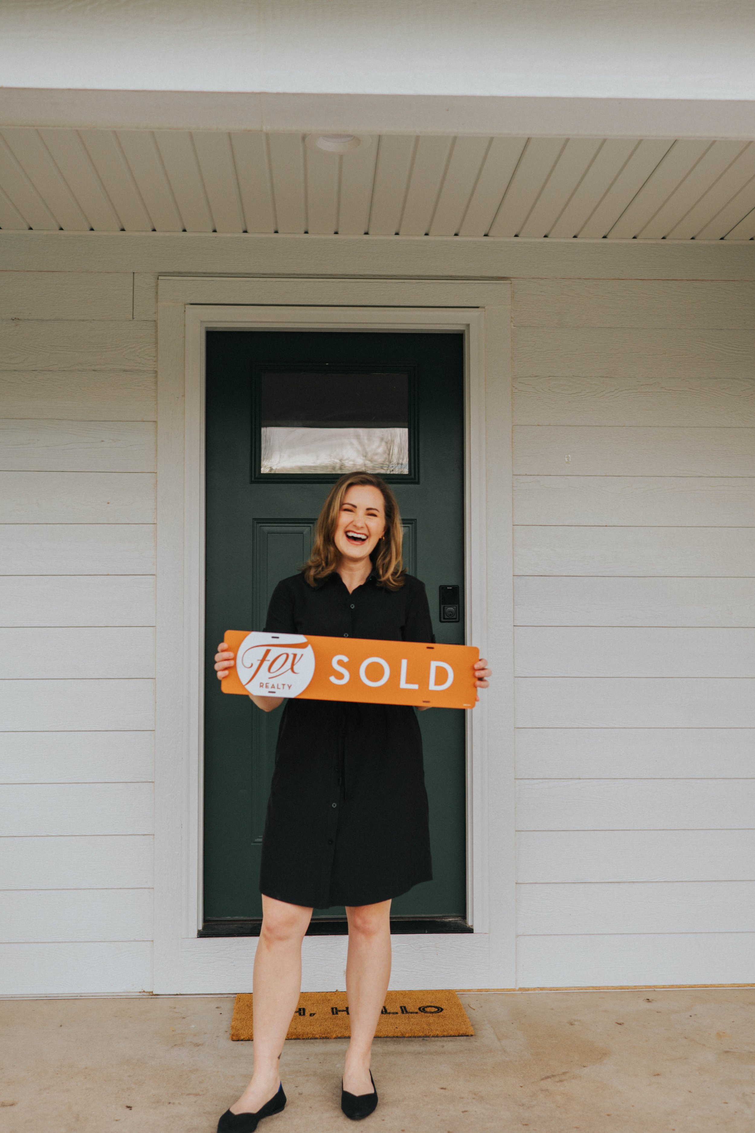 Should You Sell Your Home Without a Realtor? (Hint: Don’t Do It)