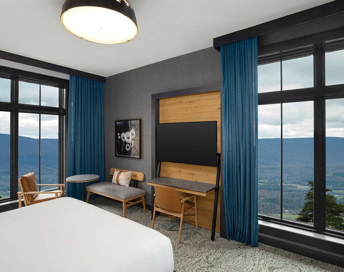 rooms-suites-superior-room.jpg