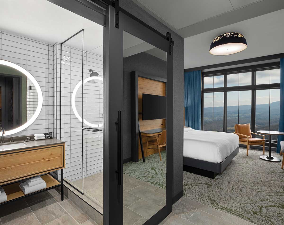 rooms-suites-superior-mountain-vistas.jpg