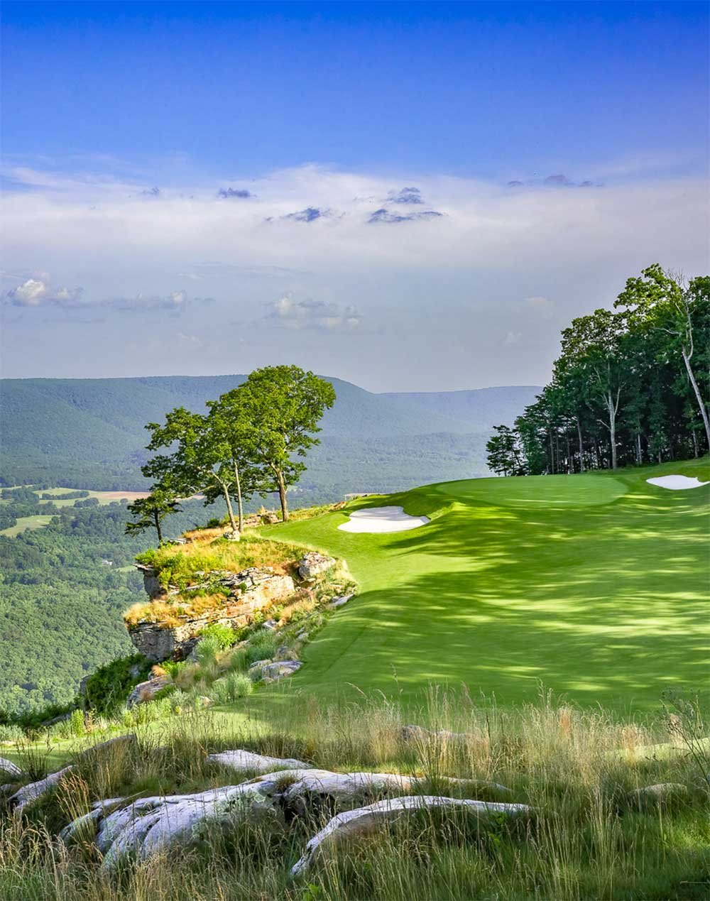  THE HIGHLANDS — 18th Hole 