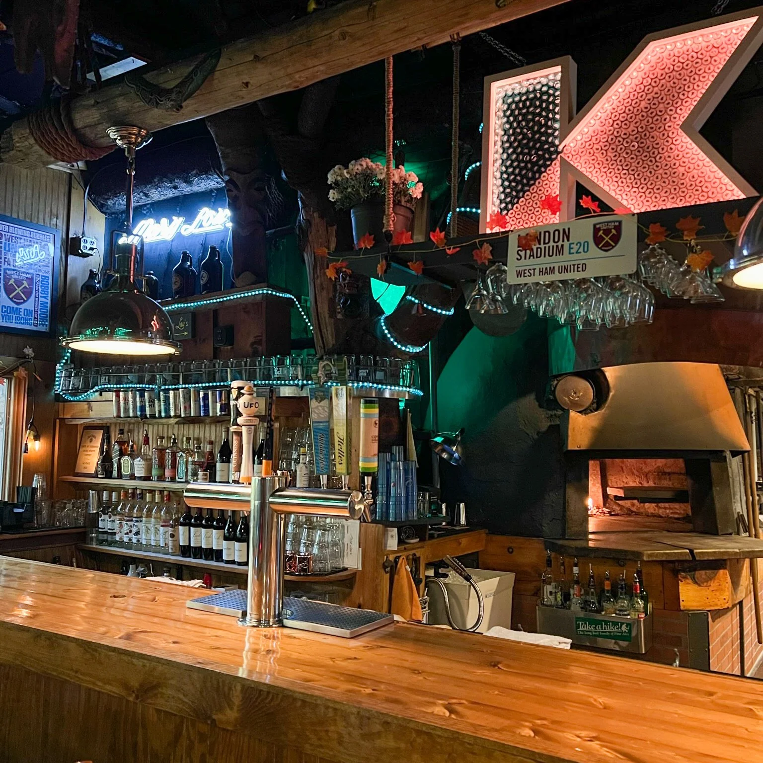 Photos — Mary Lou's Killington Wood Fired Pizza Restaurant and Bar