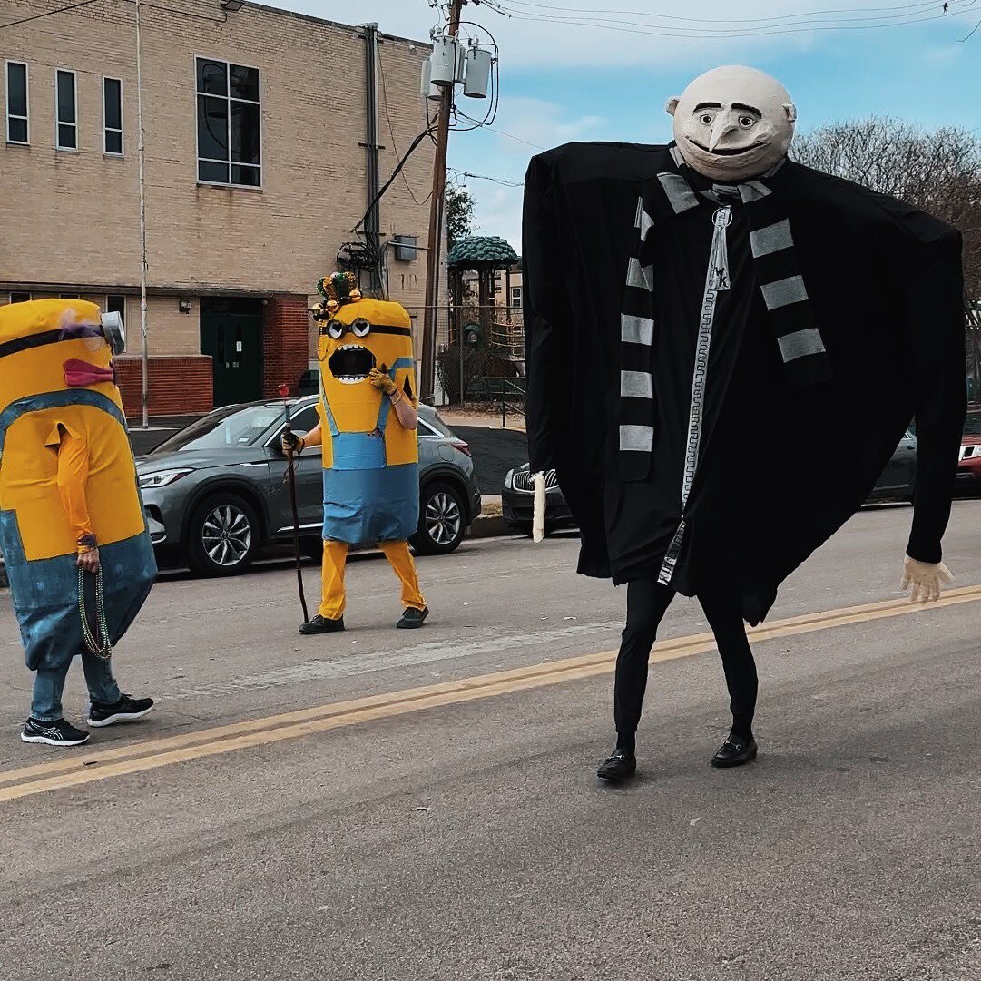 Congratulations to the West Kessler Neighborhood Association for winning the 2023 Mardi Gras Parade Float Competition with their delightful Despicable Me-themed float featuring the mischievous minions and their boss Gru! Your creativity and hard work