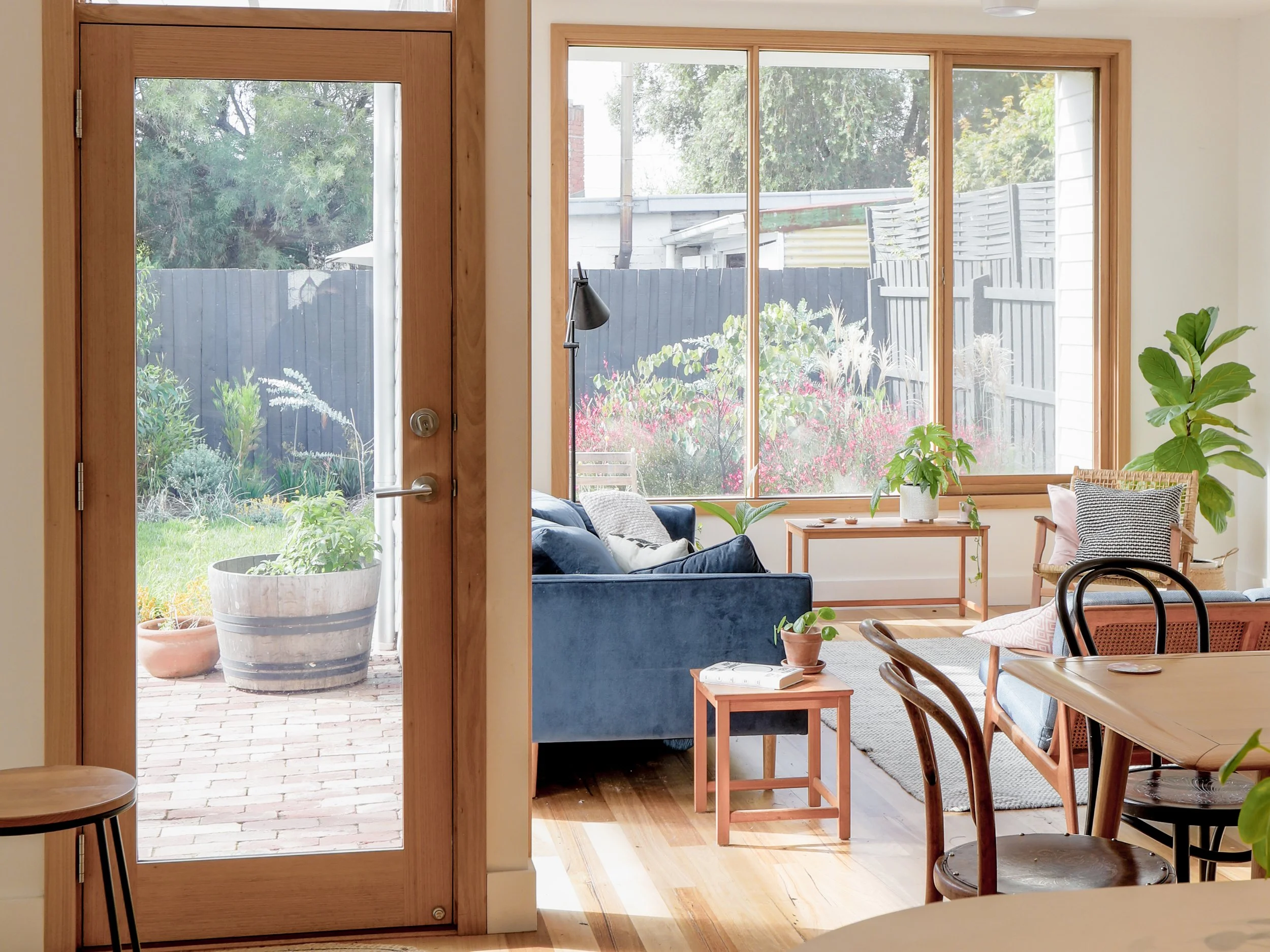 Weatherboard extension to Thornbury House - Looking back at garden