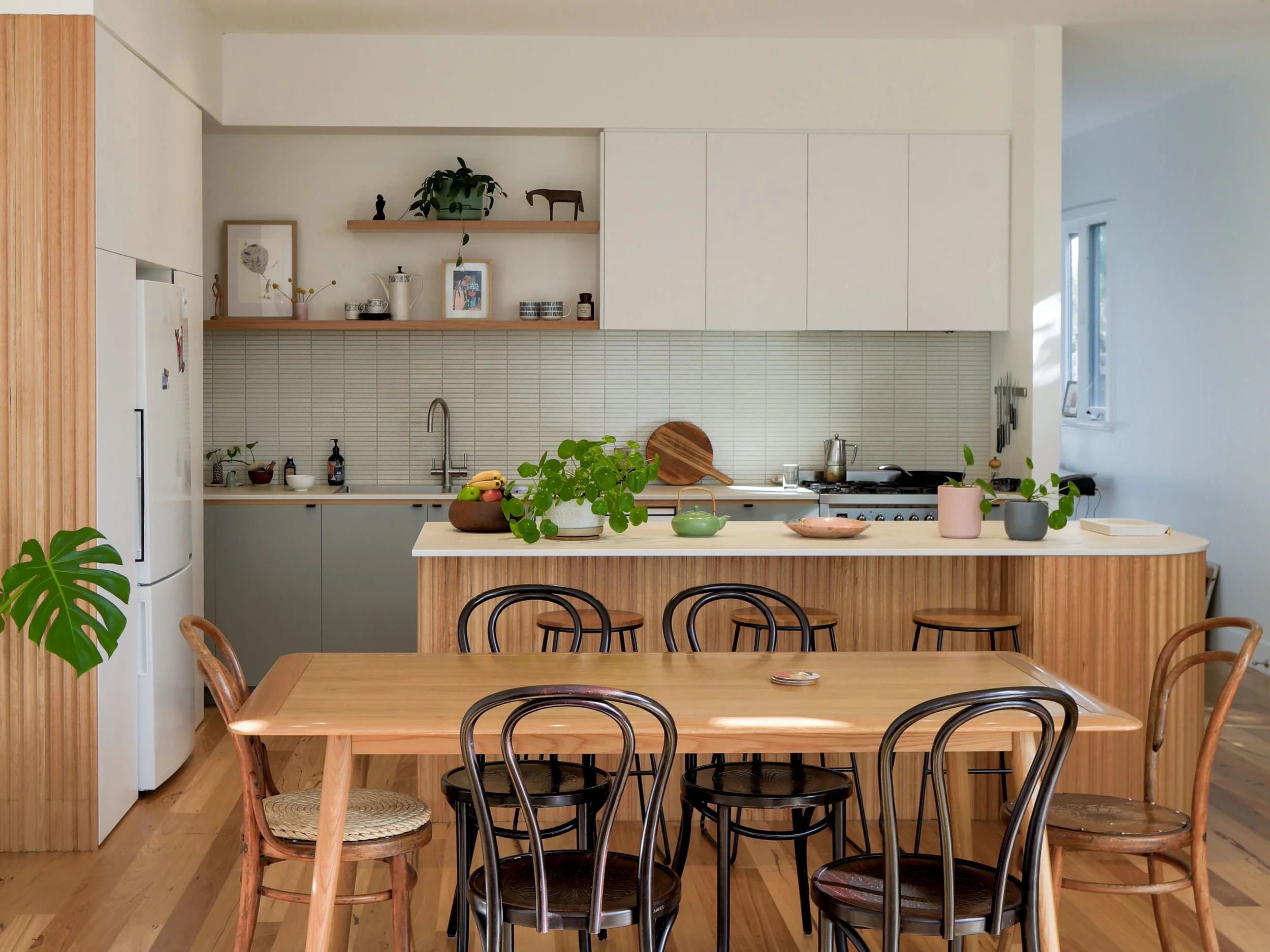Weatherboard extension to Thornbury House - Kitchen, timber, tiles