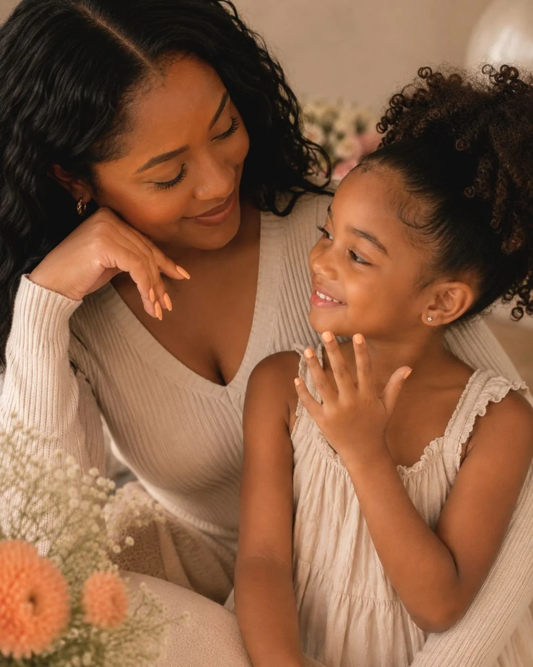 🍑Peach Nails + Mother’s Day Treats: Your May at QQ Nails &amp; Spa 💝
