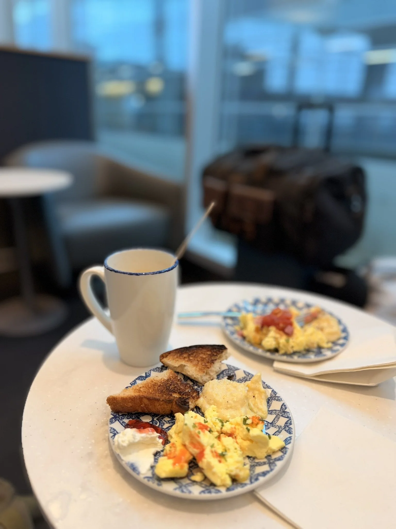 Sapphire Reserve Lounge