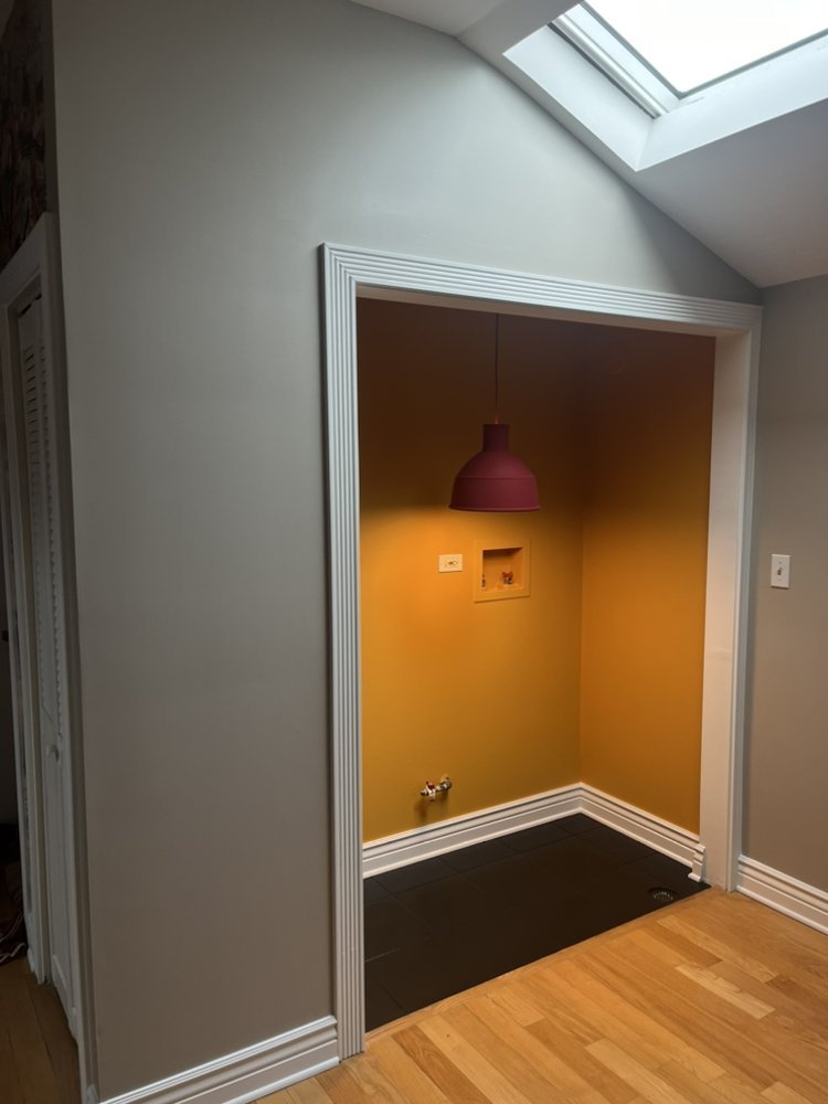 Closet 3.jpg