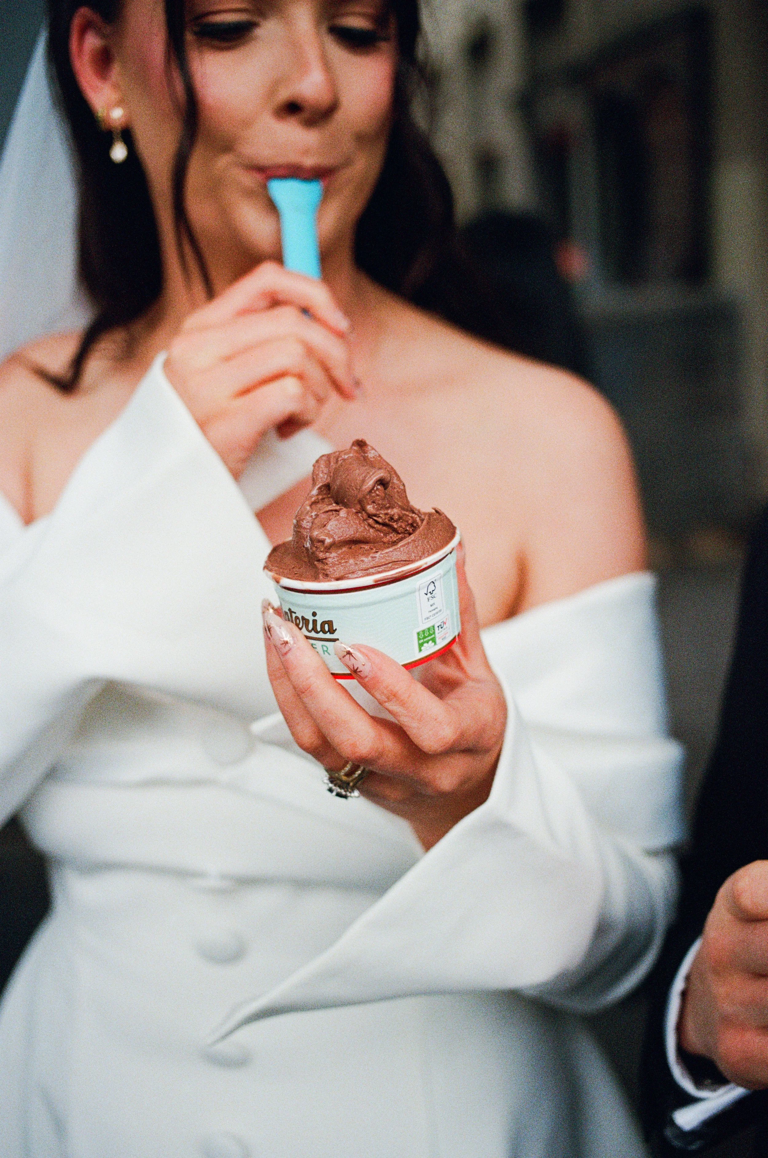 Melbourne-registry-office-wedding