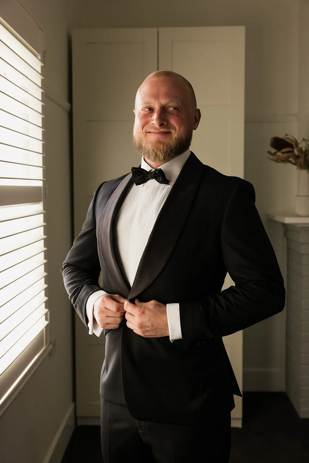 Alice & Chris - Sneak Peek - -7.jpg