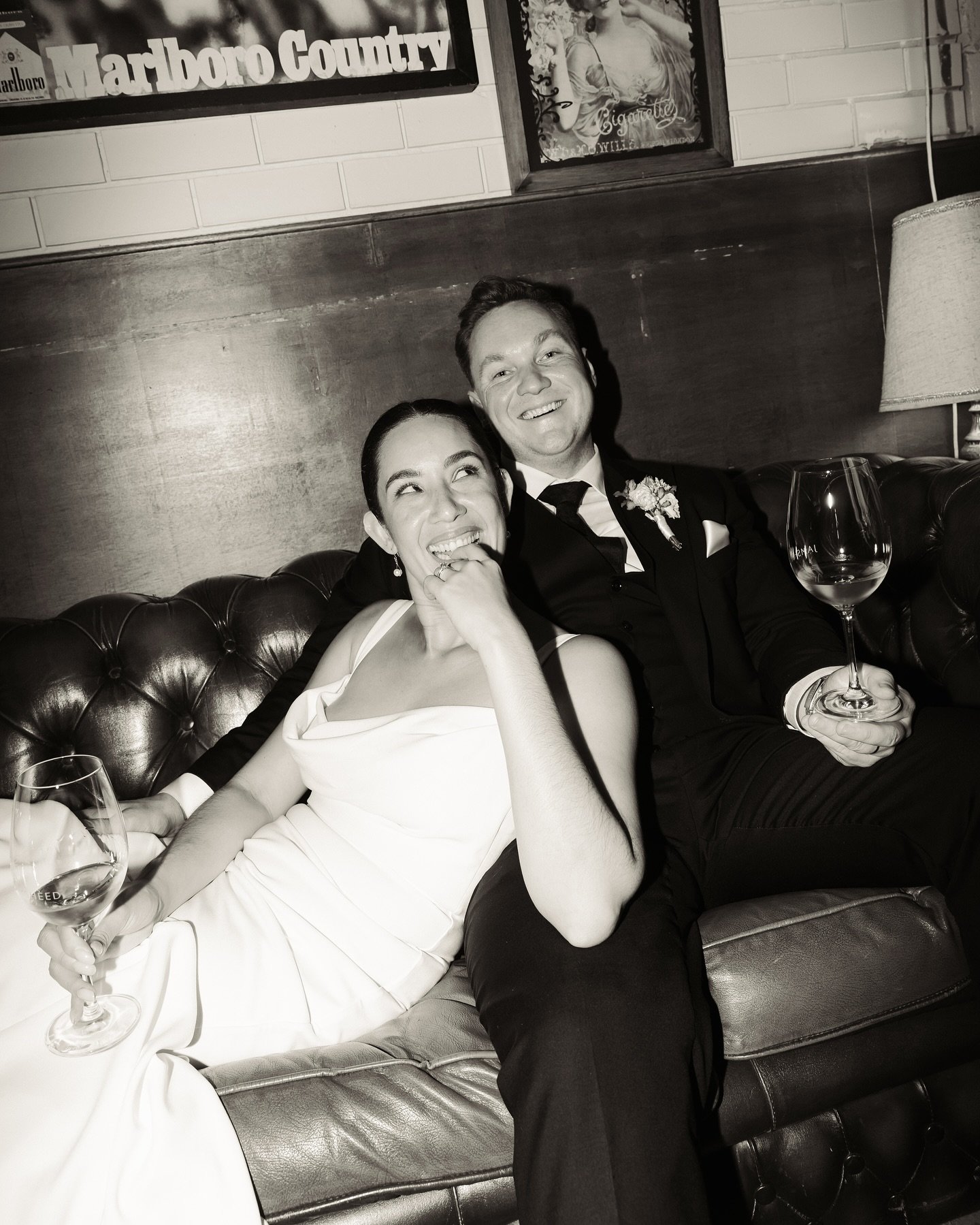 @jamsheedwines Dive Bar // Gitana &amp; Michael

🥂