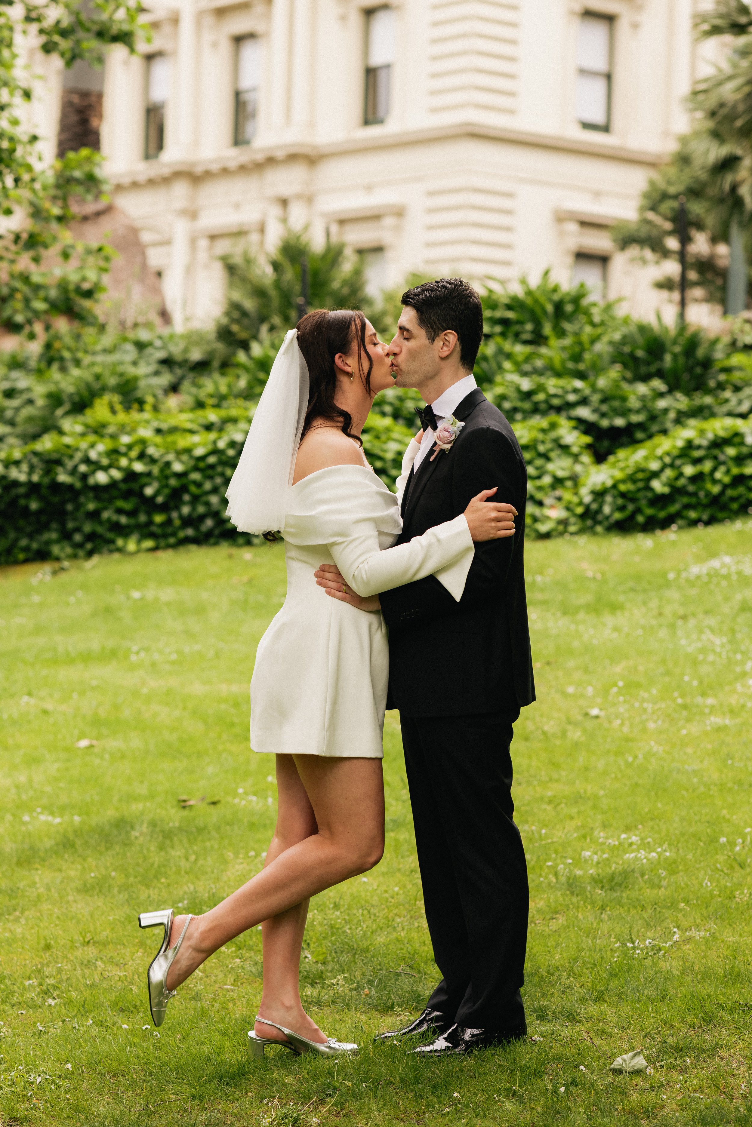 Melbourne-registry-office-wedding