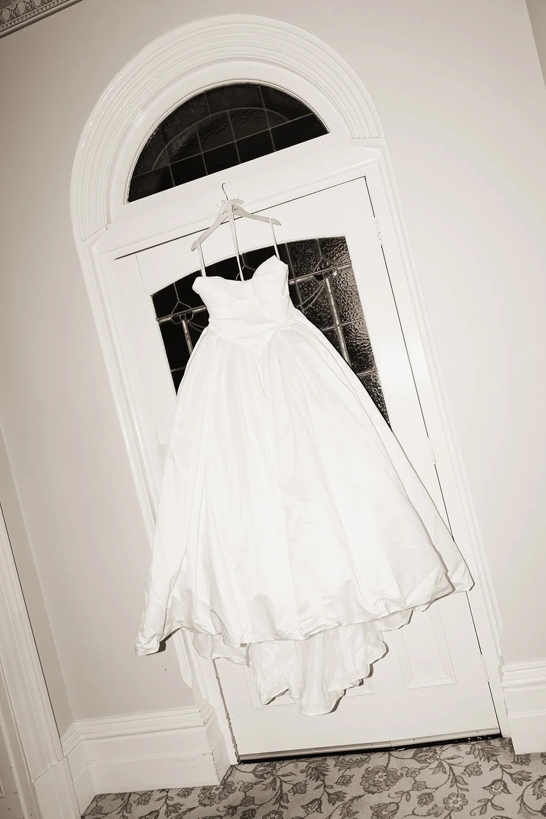 Michaela & James - Sneak Peek - -10.jpg