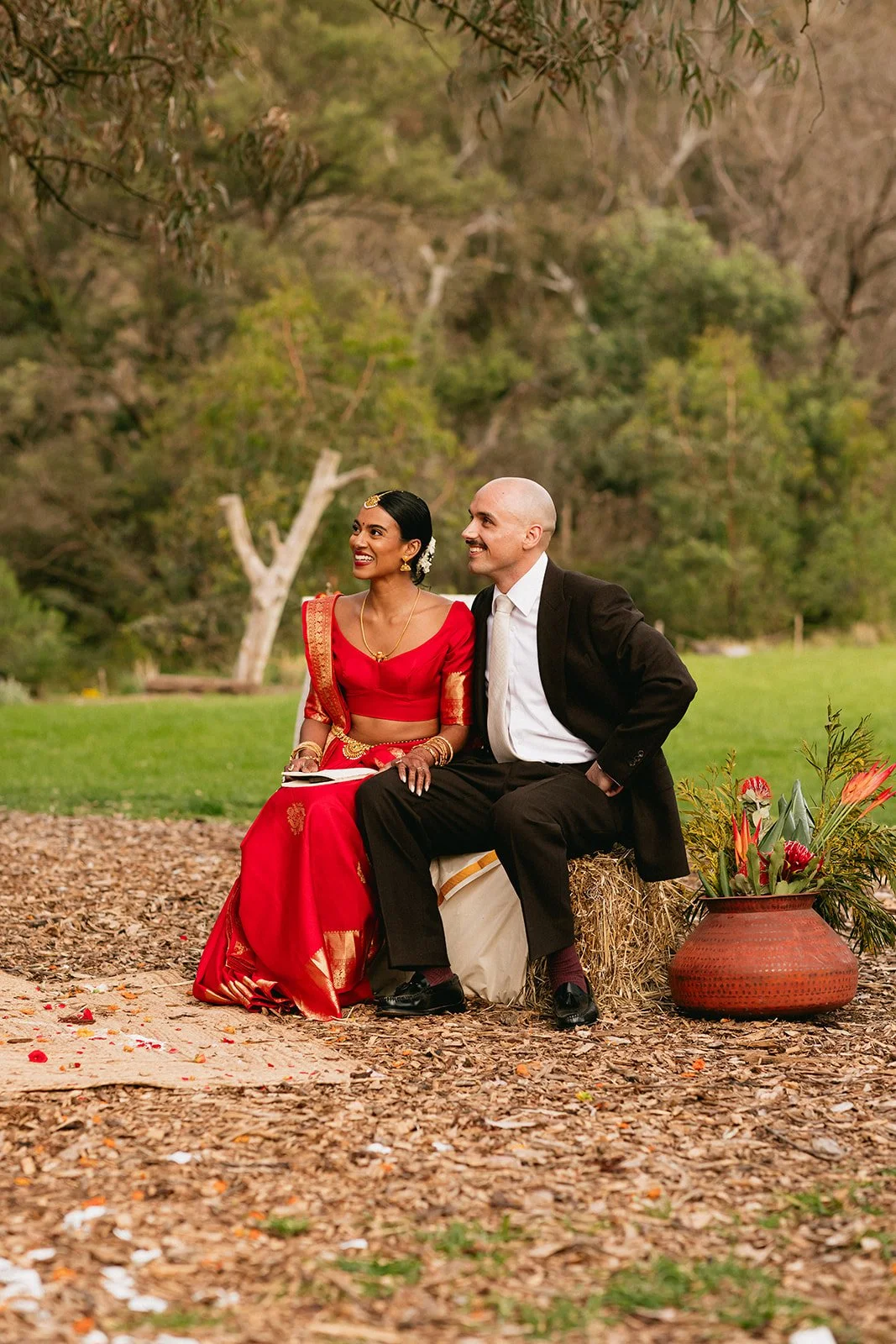 Pavi & Harry - Sneak Peek - -41.jpg