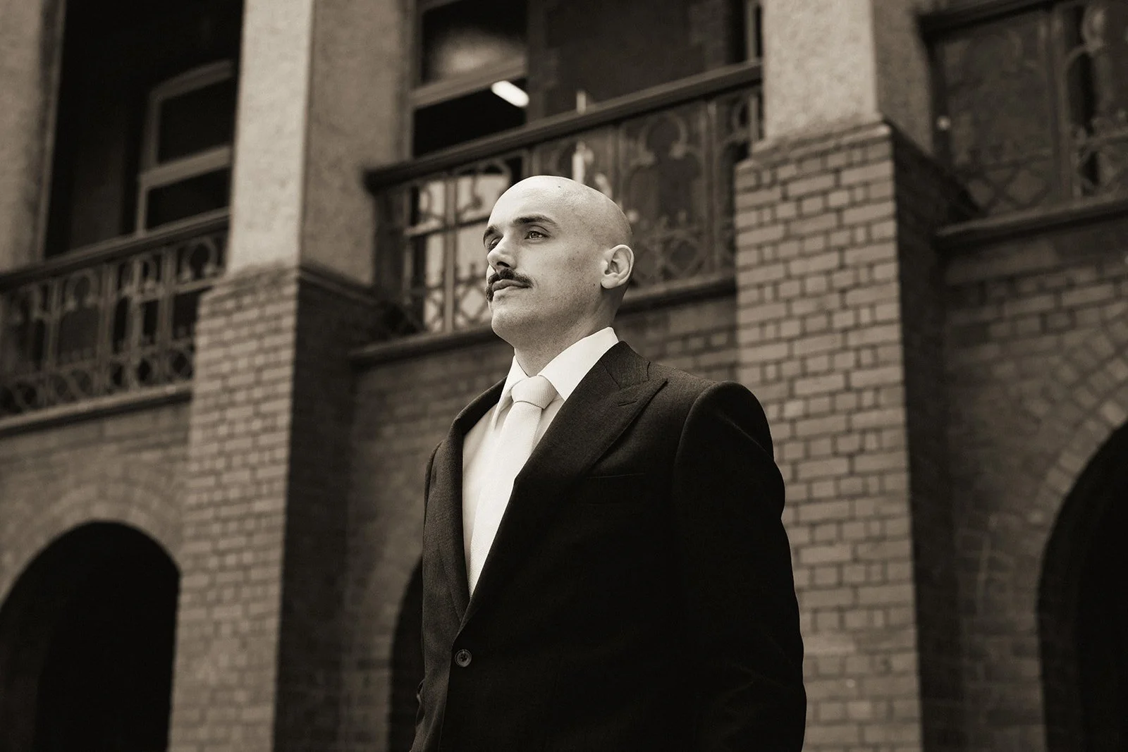 Pavi & Harry - Sneak Peek - -3.jpg