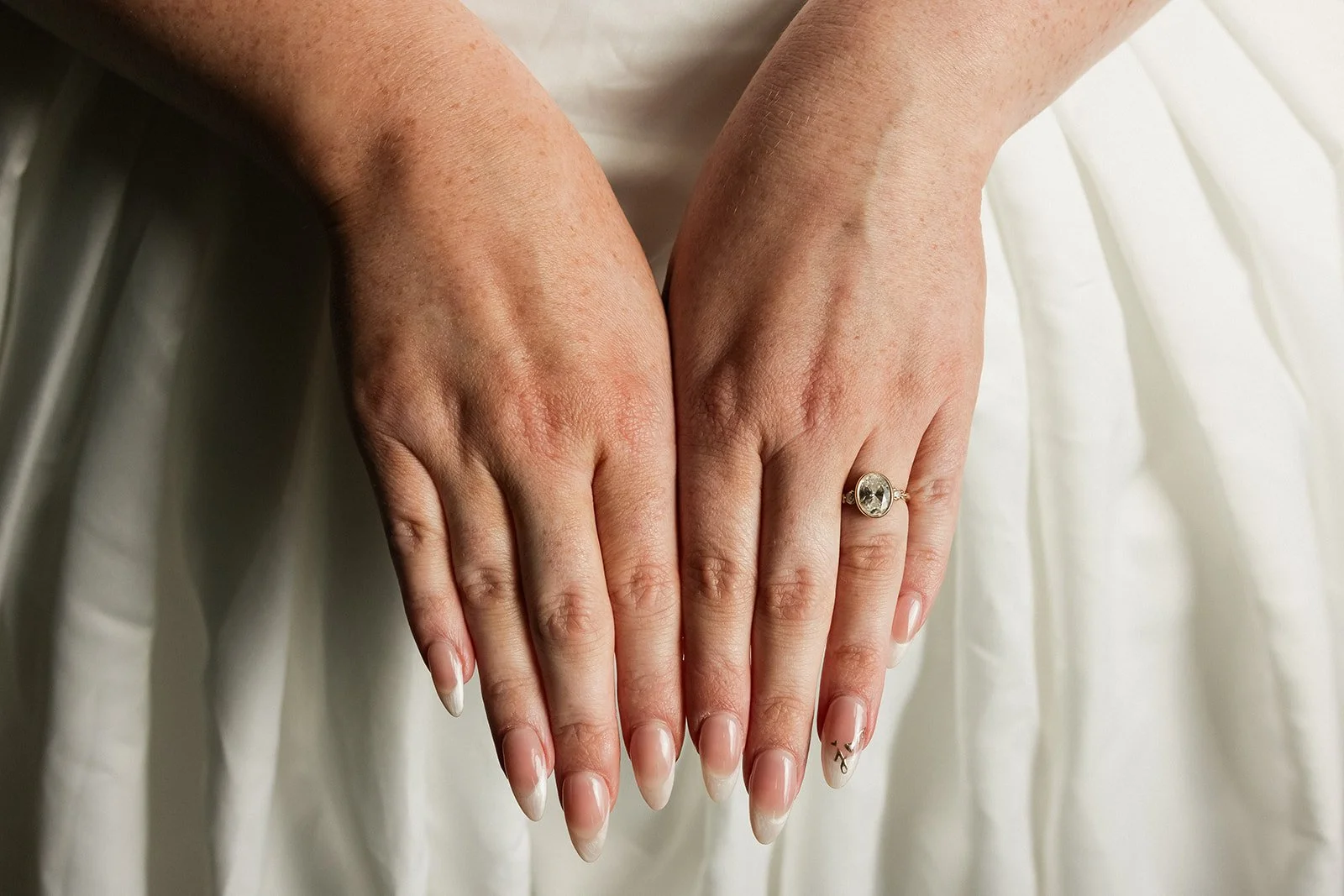 Michaela & James - Sneak Peek - -12.jpg
