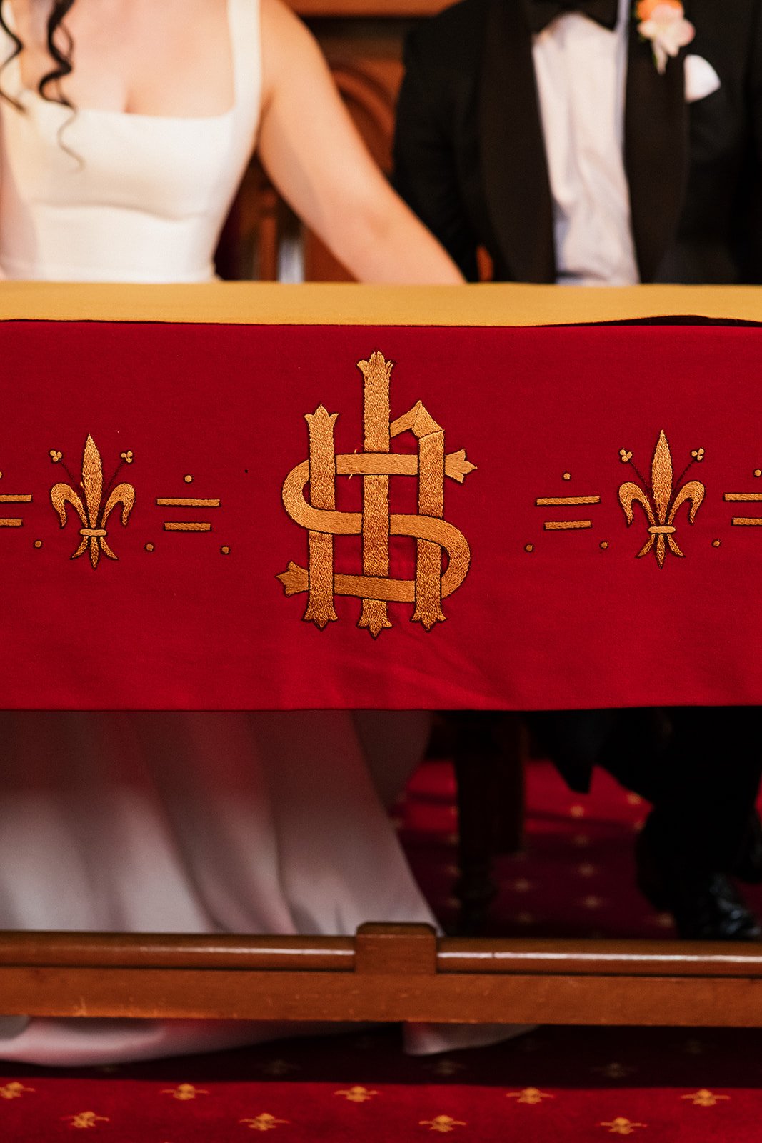 Alice & Chris - Sneak Peek - -45.jpg