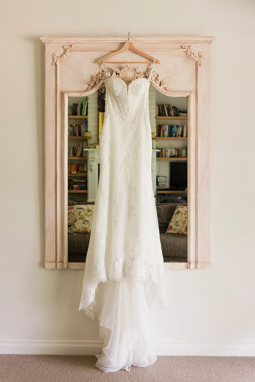 Kelly & Lorcan - Sneak Peek-12.jpg