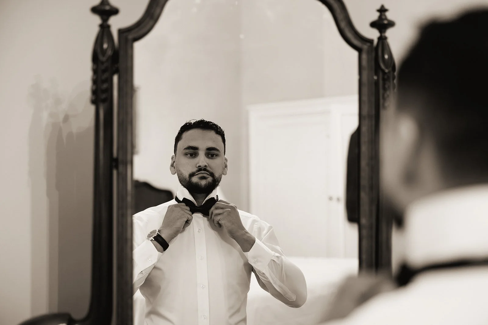 Michaela & James - Sneak Peek - -6.jpg
