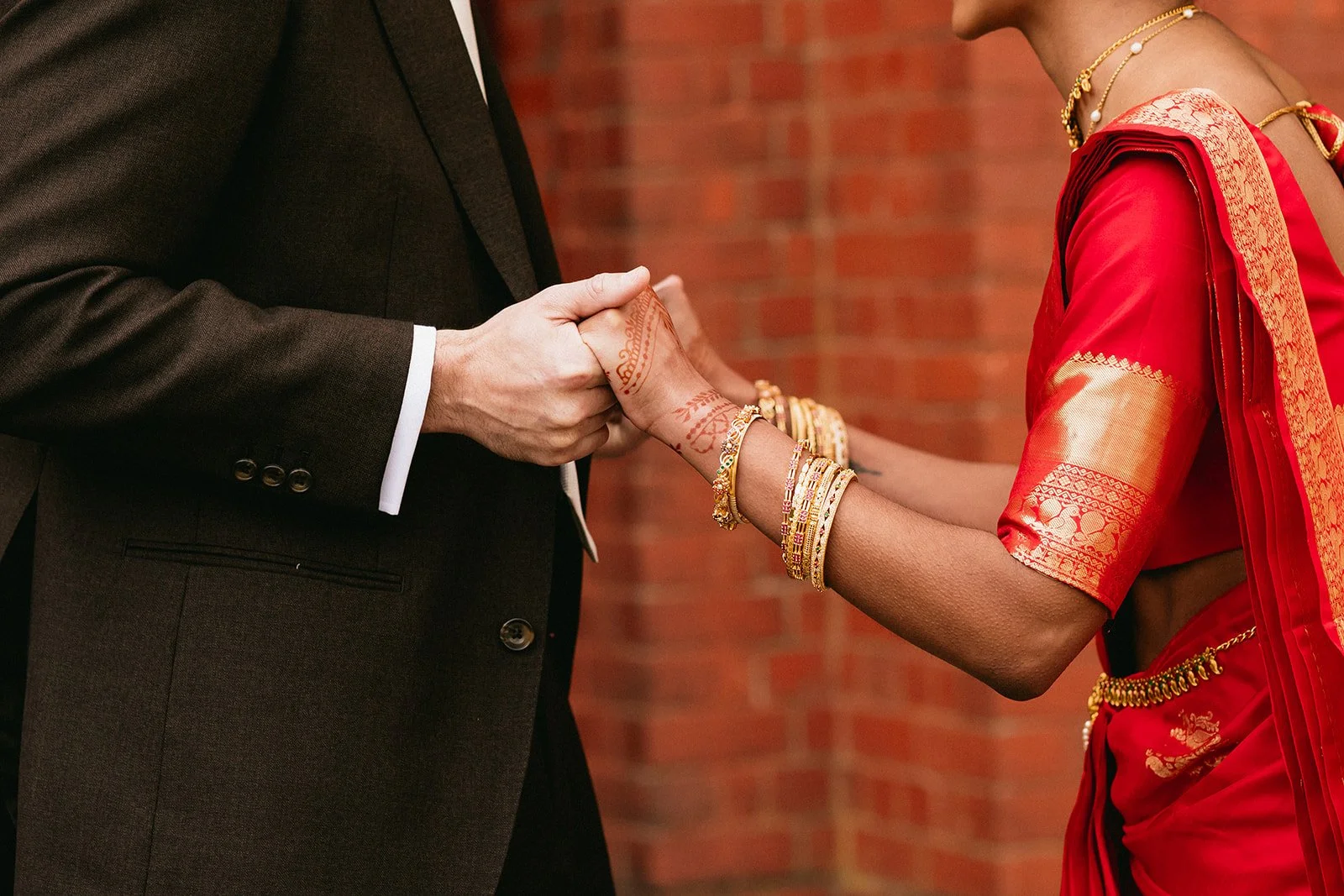 Pavi & Harry - Sneak Peek - -14.jpg