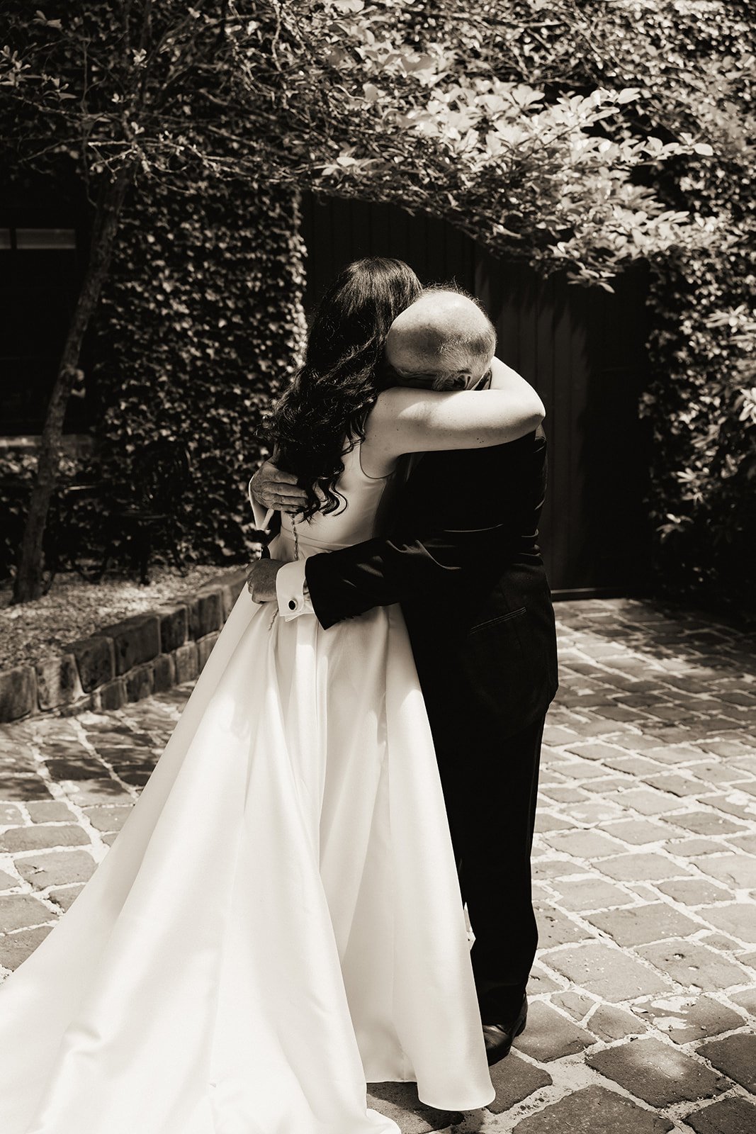 Alice & Chris - Sneak Peek - -32.jpg