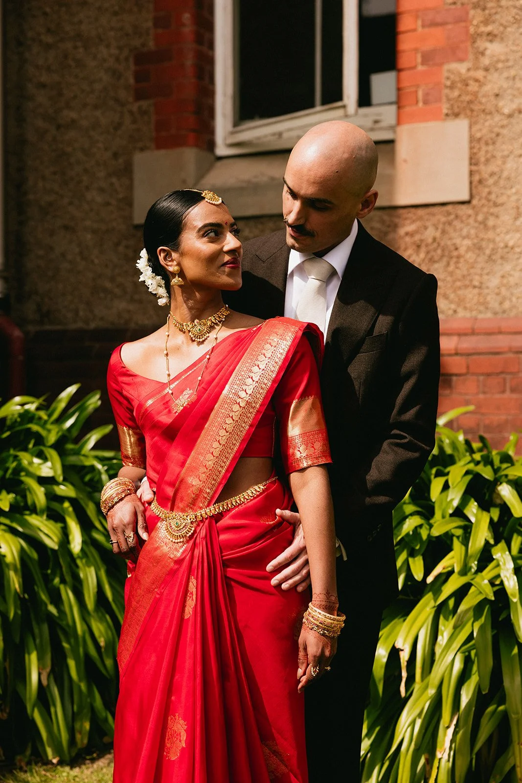 Pavi & Harry - Sneak Peek - -17.jpg