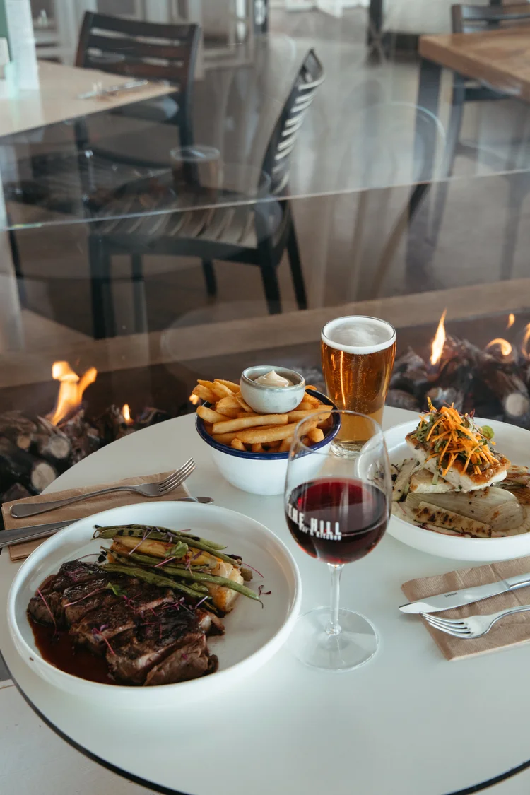 HOME — The Hill Bar & Kitchen Gerringong Gerringong Restaurant