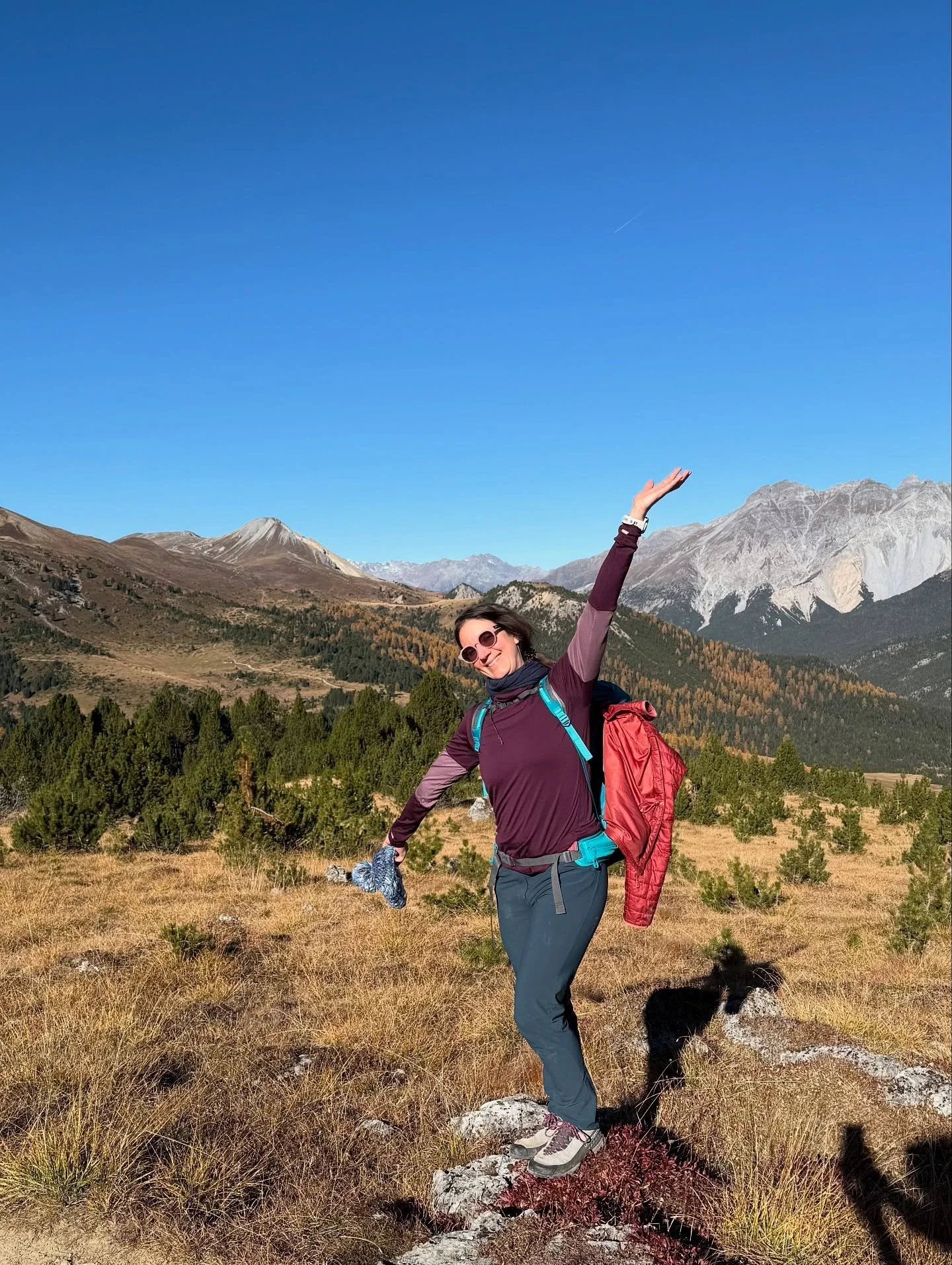A few more pics from my last weekend retreat. It was so peaceful up there. 🍂🍁

I&rsquo;m still in awe of how wild Switzerland can be.
Walking around the Swiss National Park felt like stepping into the Canadian wilderness &mdash; raw, vast, and peac