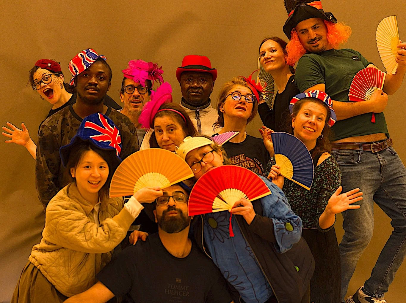 Ali in Wonder(Eng)land at Jacksons Lane Review