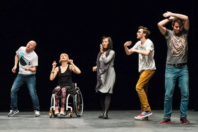 REVIEW | Candoco Dance Company : The Show Must Go On. 