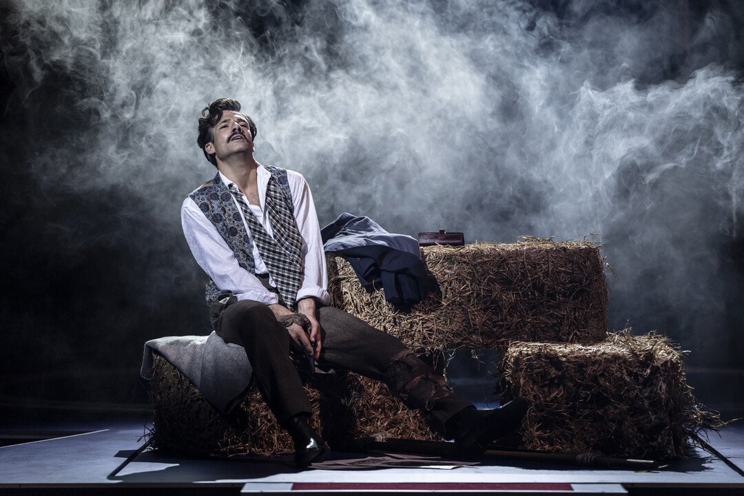 Danny-Mac-as-John-Wilkes-Booth-in-Assassins-at-Chichester-Festival-Theatre-Photo-by-Johan-Persson_21226_ae8dbf7978ab62bab5f5a98a83055efc.jpg