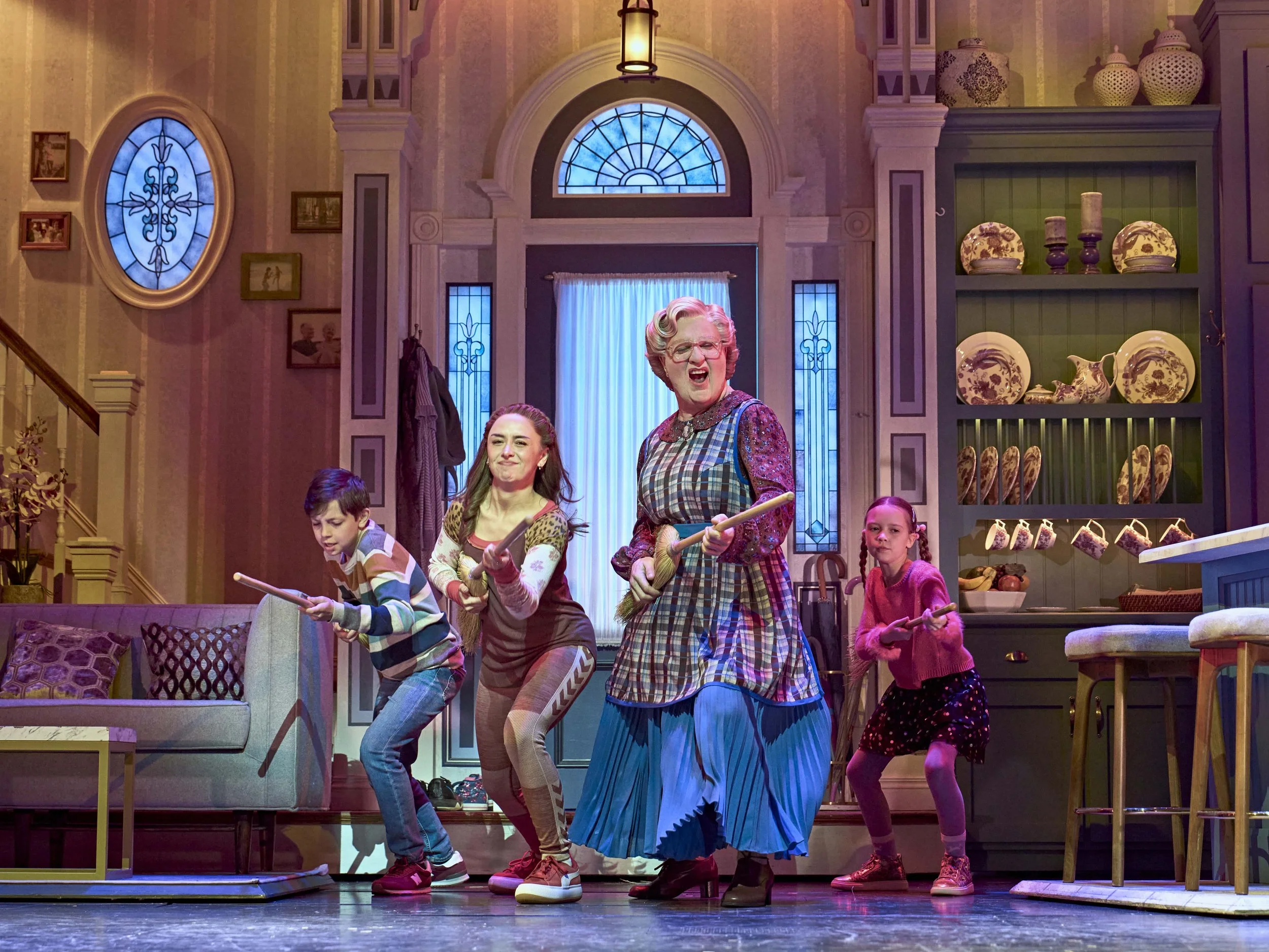 REVIEW | Mrs. Doubtfire, Shaftesbury Theatre