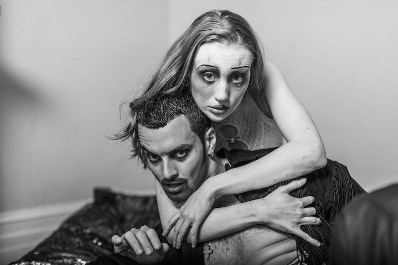 REVIEW | Kissing A Fool, King’s Head Theatre