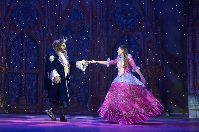 REVIEW | Beauty and the Beast, Belgrade Theatre