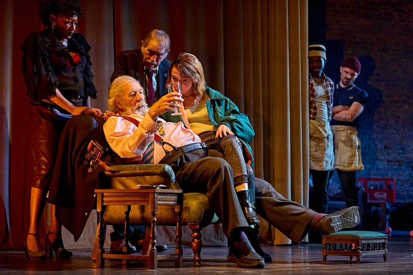 Player Kings, Noël Coward Theatre Review 