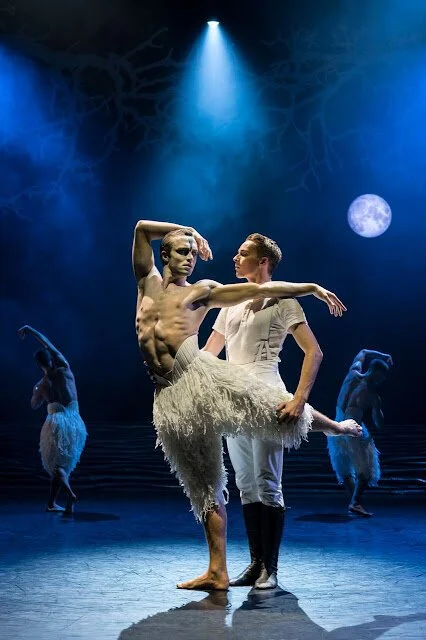REVIEW | Matthew Bourne's Swan Lake.