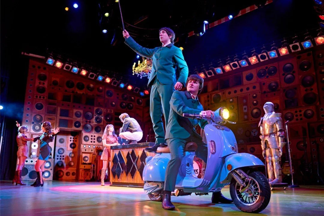 SUNNY-AFTERNOON-UK-Tour.-Zakarie-Stokes-Harry-Curley-and-Company.-Photo-Manuel-Harlan.jpg